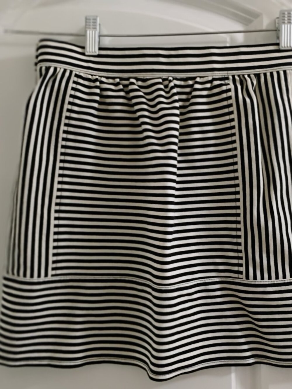 Madewell Striped Mini Skirt – Black & White | Size 0